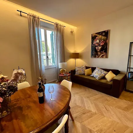 Casa Ale - Dolcevita Apartment Florence